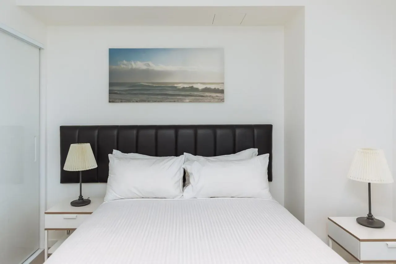 Airtrip Apartment On Margaret Street In Cbd Brisbane Australia