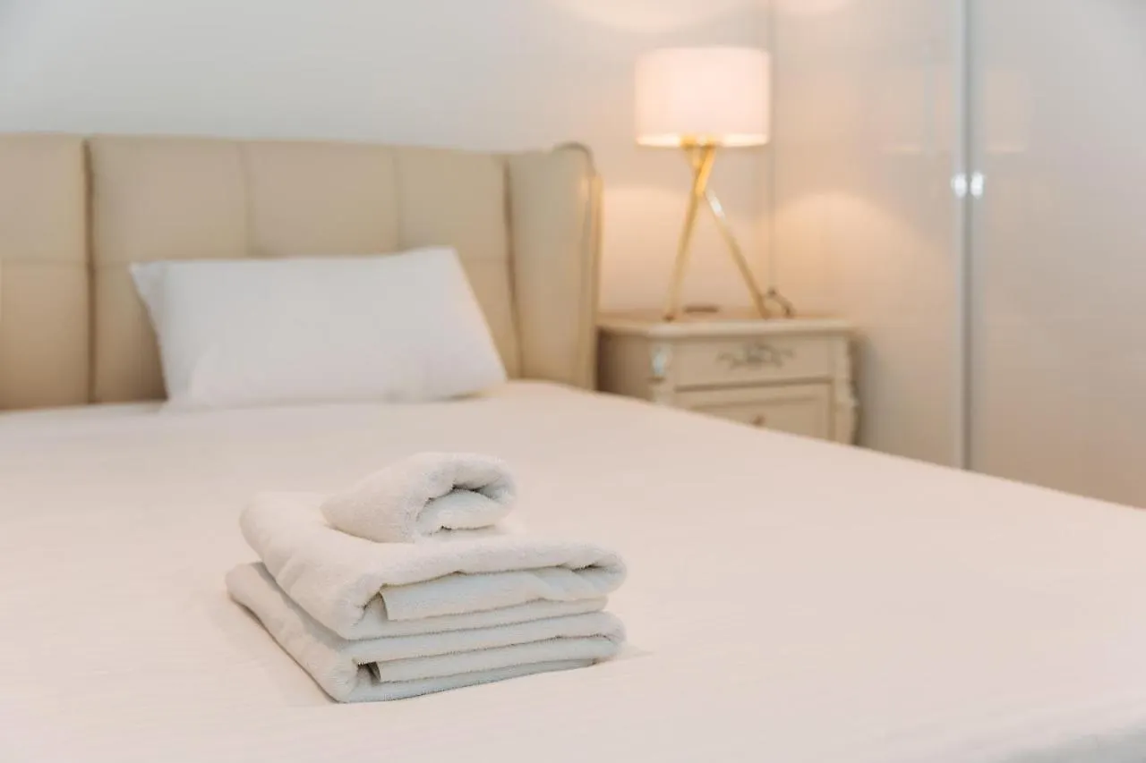 Airtrip Apartment On Margaret Street In Cbd Brisbane Bed & Breakfast