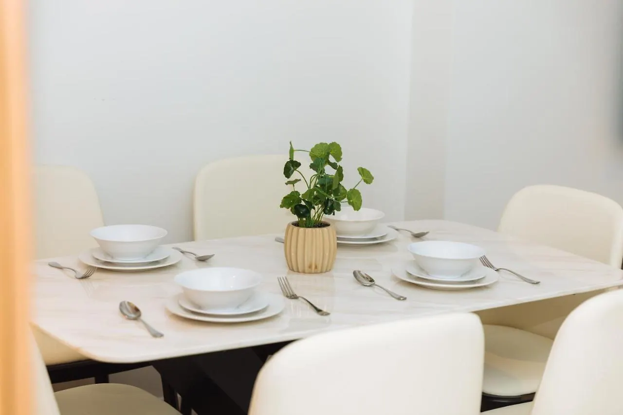 Airtrip Apartment On Margaret Street In Cbd Brisbane